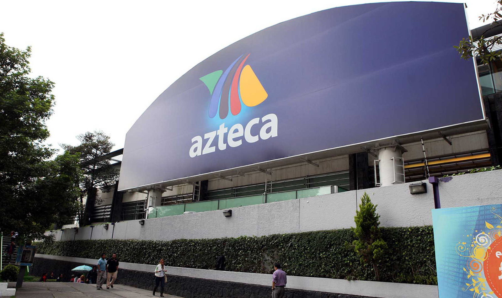 TV Azteca no presentará información financiera “para no causar incertidumbre”