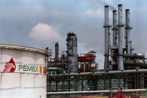 Construcción de refinerías no es la mejor opción para México: BBVA Bancomer