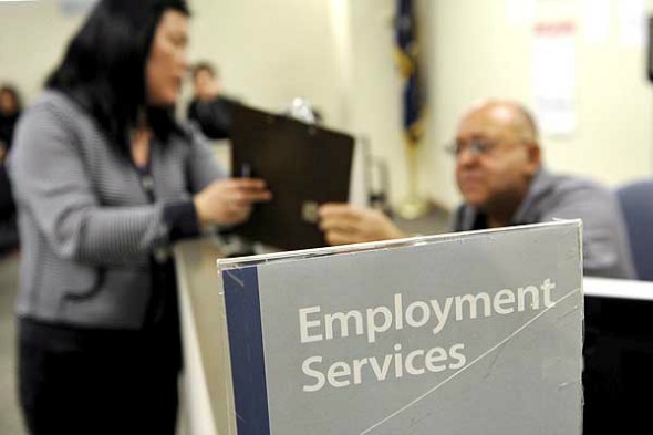 ¿Quién dijo recesión? Mercado laboral de EU tiene su segundo mejor año en registro