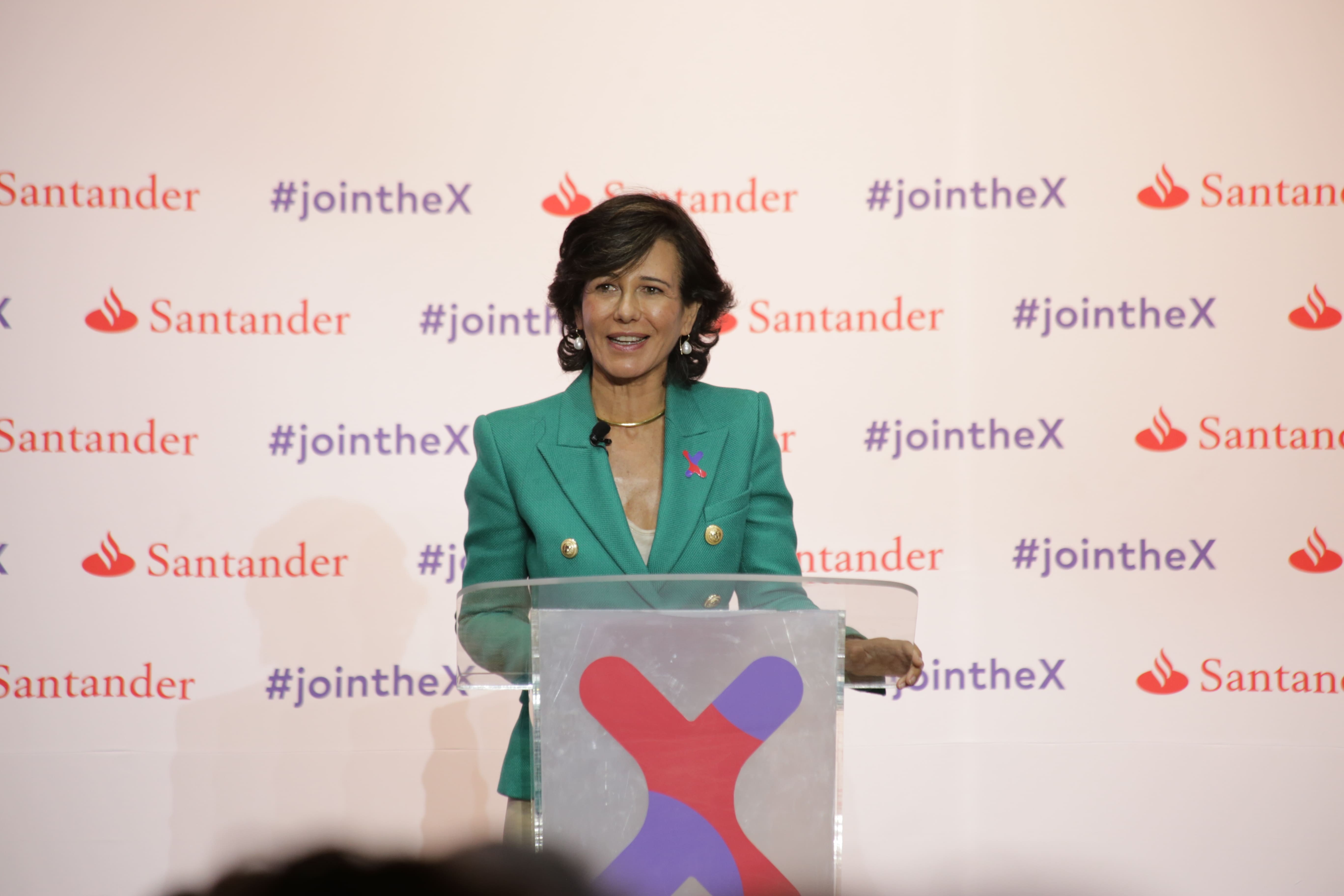 Nombran a Santander como el Banco del Año en Inclusión Financiera