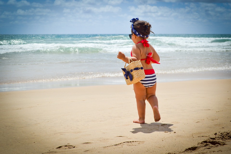 ¿Viajarás por primera vez con tu bebé? No gastes de más con estos consejos