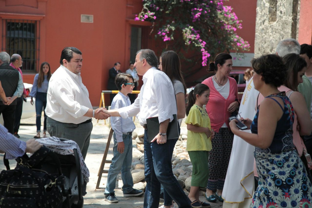 Meade convive en familia previo al primer debate presidencial