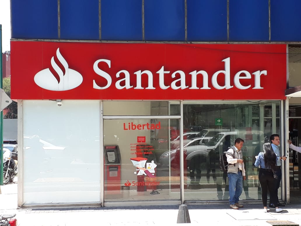 Santander quiere una mayor ‘rebana de pastel’ del crédito automotriz