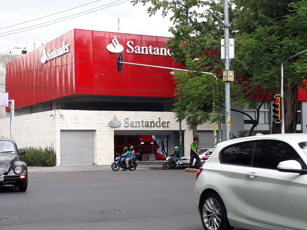 Ganancias de Santander México crecen 46% en 2022