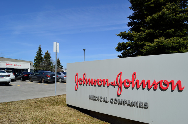 Johnson & Johnson nombra a Luly Castellanos presidenta de dispositivos en LatAm, vacuna