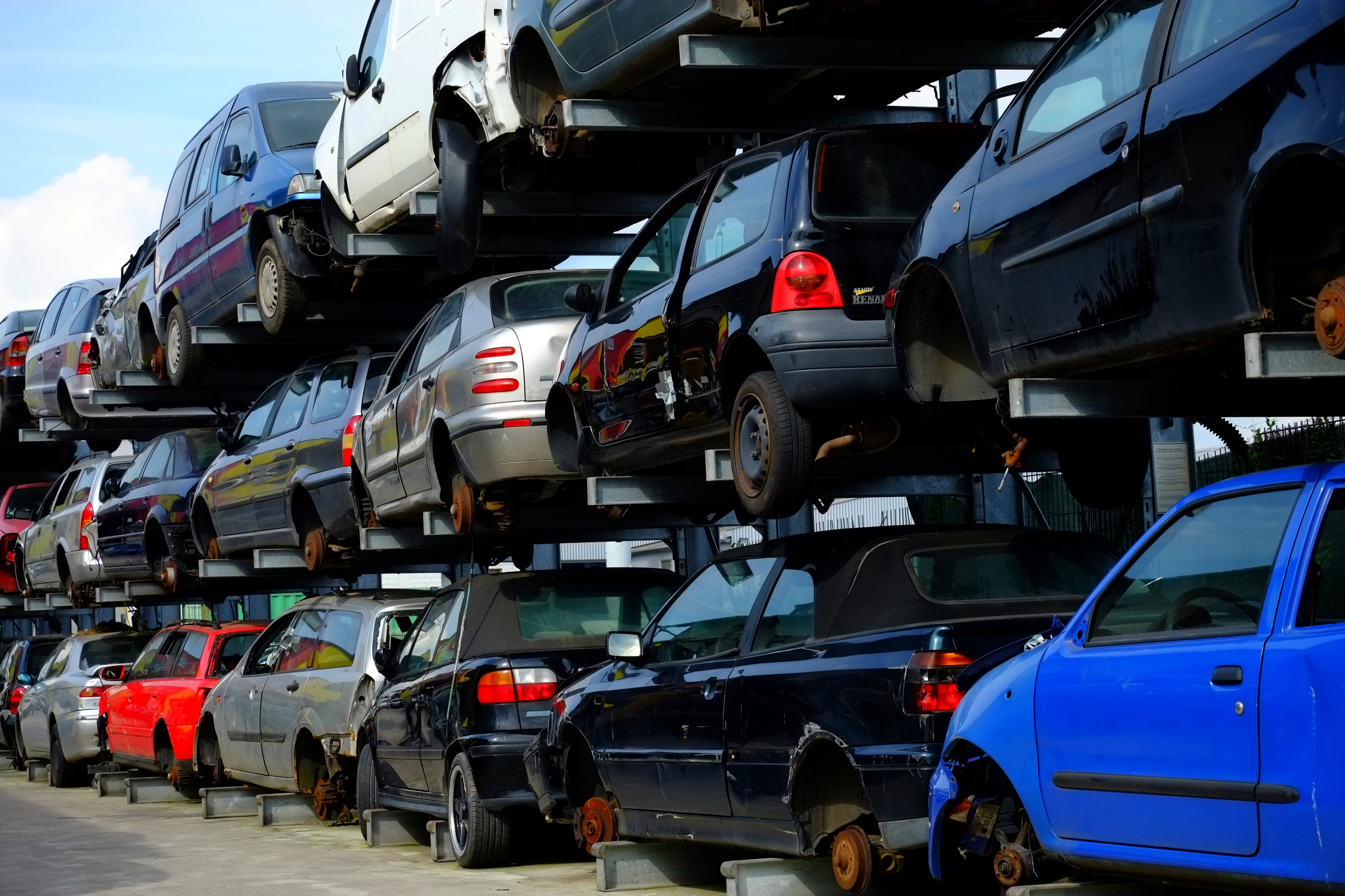 Pactan México y Brasil acuerdo para comercio de autos ligeros con ICR de 40%