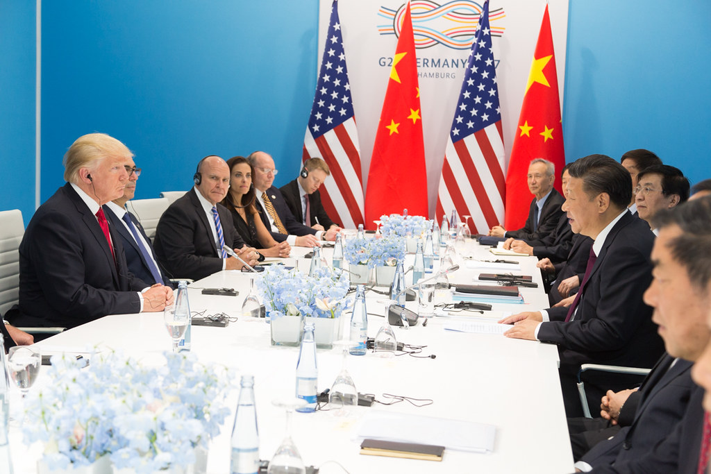 Trump amenaza a China con más tarifas si su presidente no atiende al G20