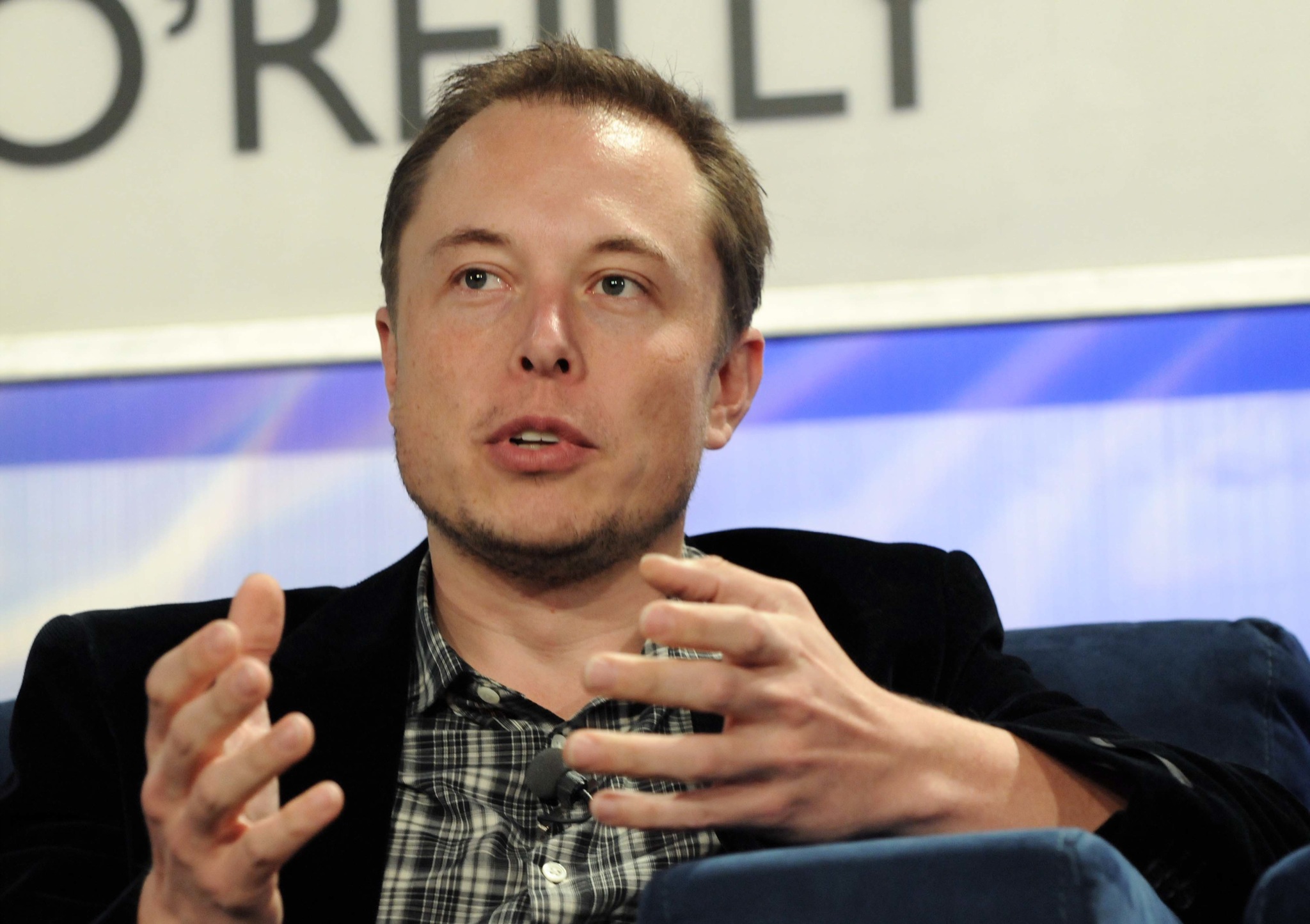 Elon Musk vendió acciones de Tesla para “salvar” Twitter