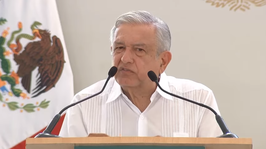 Promete AMLO aumentar el salario mínimo “poco a poco”