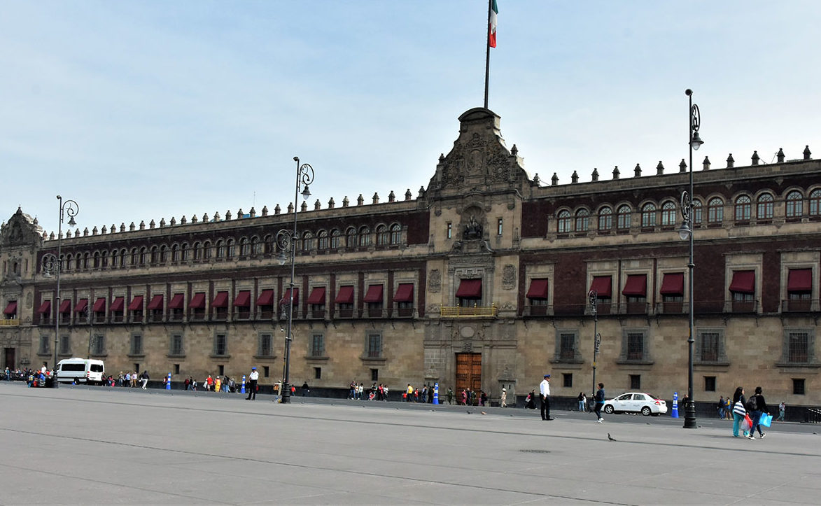 Balacera sucede a las afueras de Palacio Nacional
