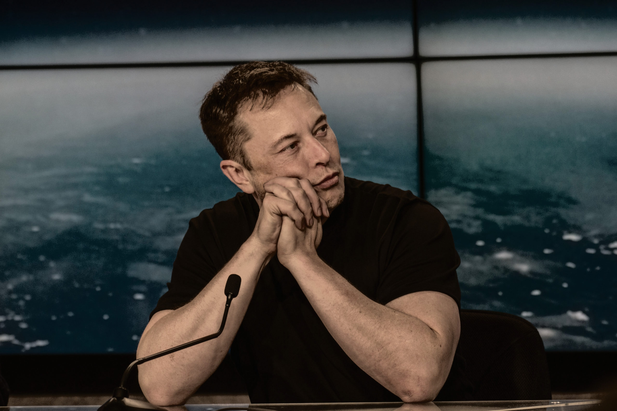 Inicia juicio contra Elon Musk por presunto fraude fiscal