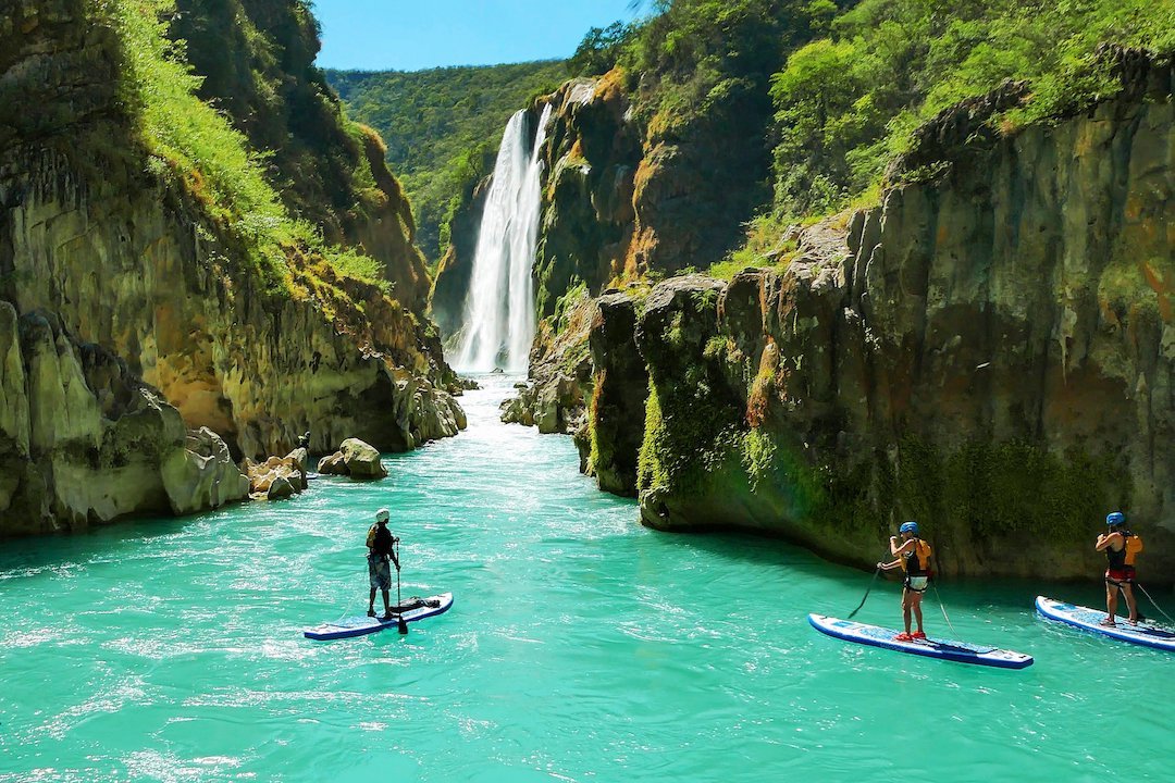 Turismo internacional deja ingresos por 2,213 mdd en agosto