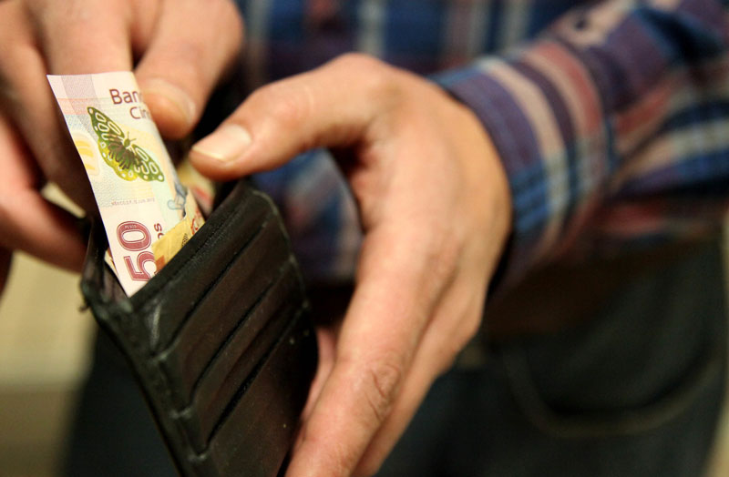 Sindicatos consiguen aumentos salariales de más de 10% y ¿cómo les va con la inflación?