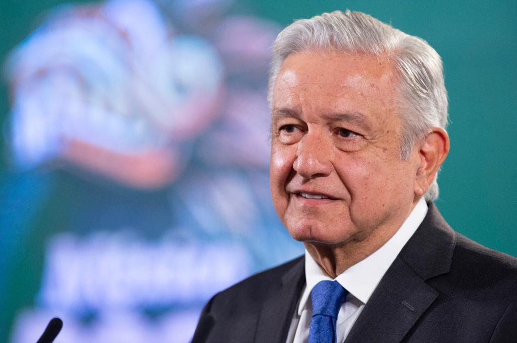 Sugiere AMLO que INE pase a manos del Poder Judicial