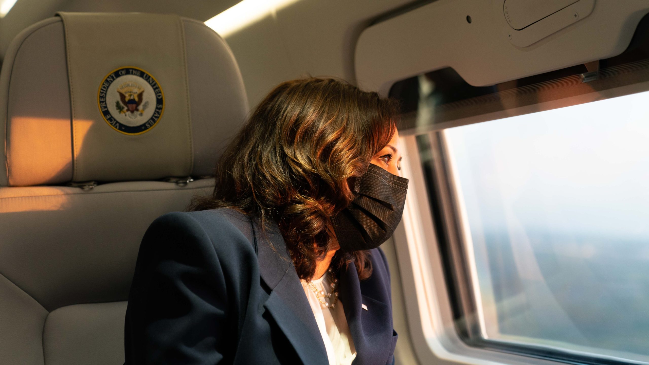 Kamala Harris visitará México y Guatemala para tratar crisis migratoria