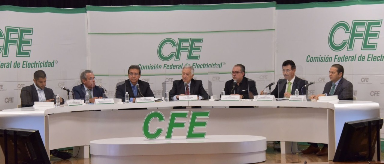 CFE ganó premio LatinFinance por emisión de bono sustentable