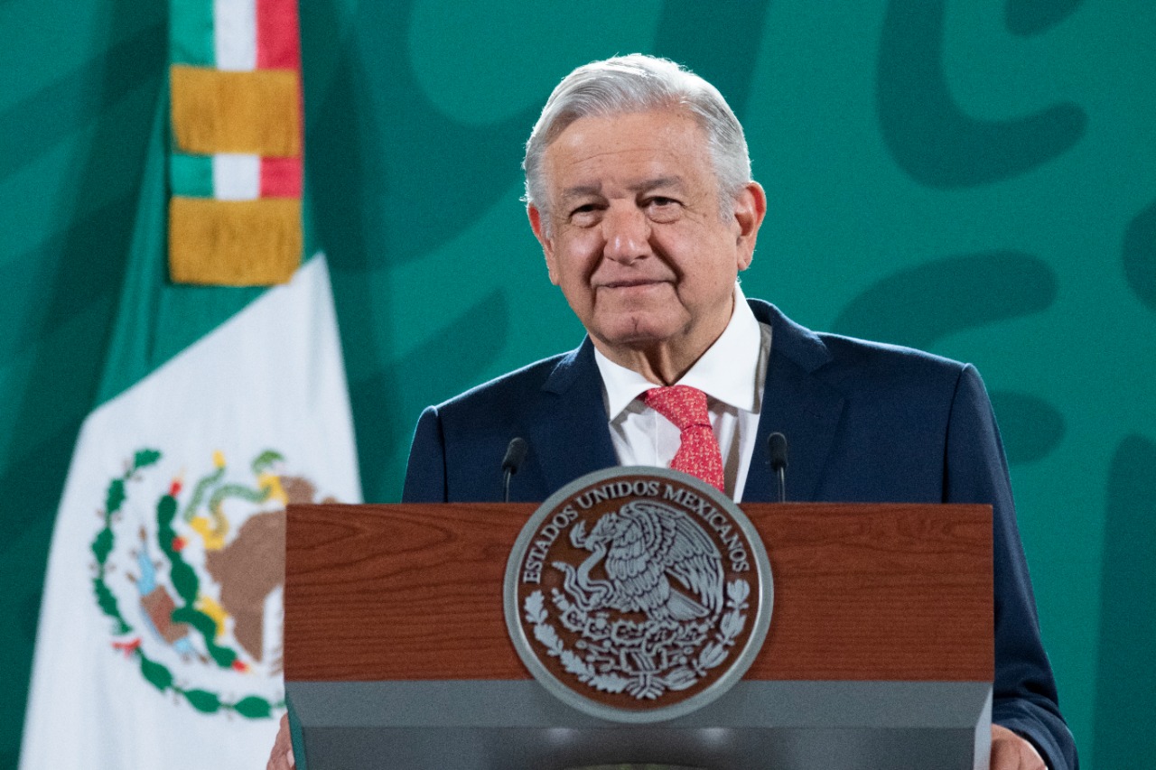 Hay empresarios que quieren “jugar a las vencidas” con gobierno: AMLO