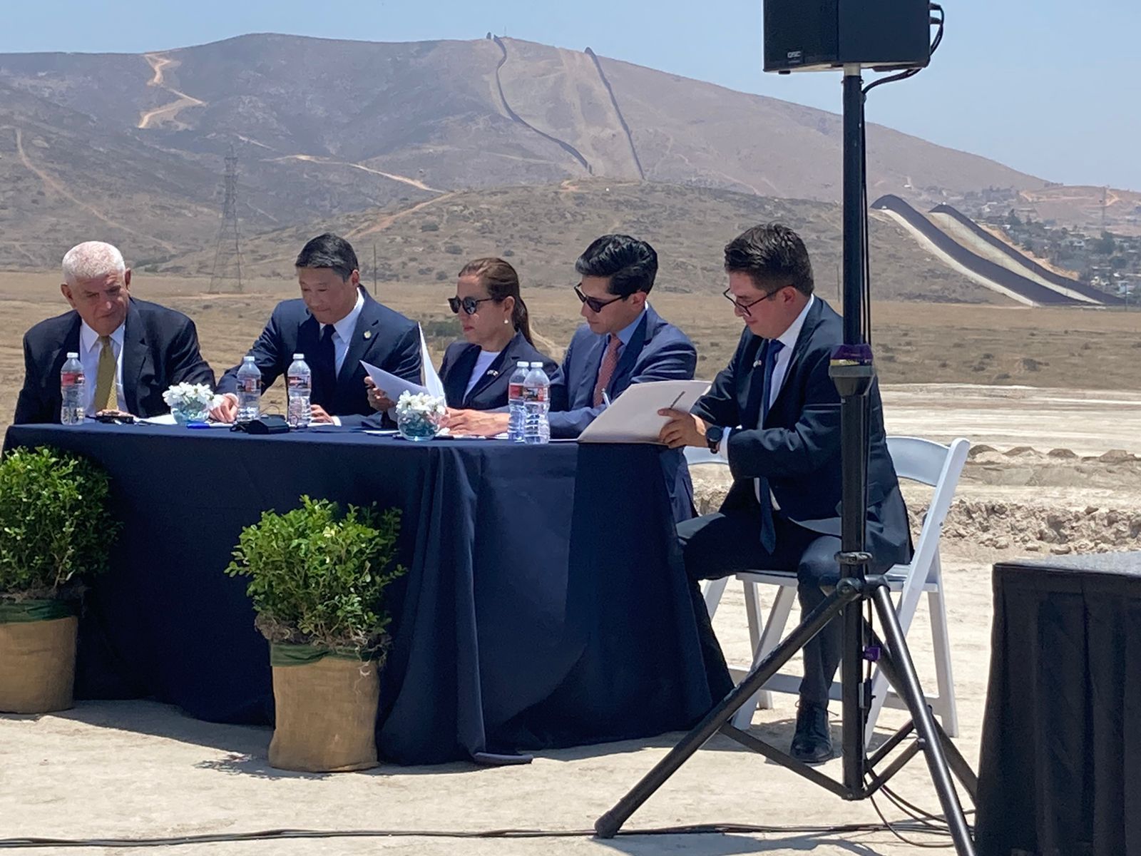 Firma de acuerdo México-EU sobre infraestructura fronteriza