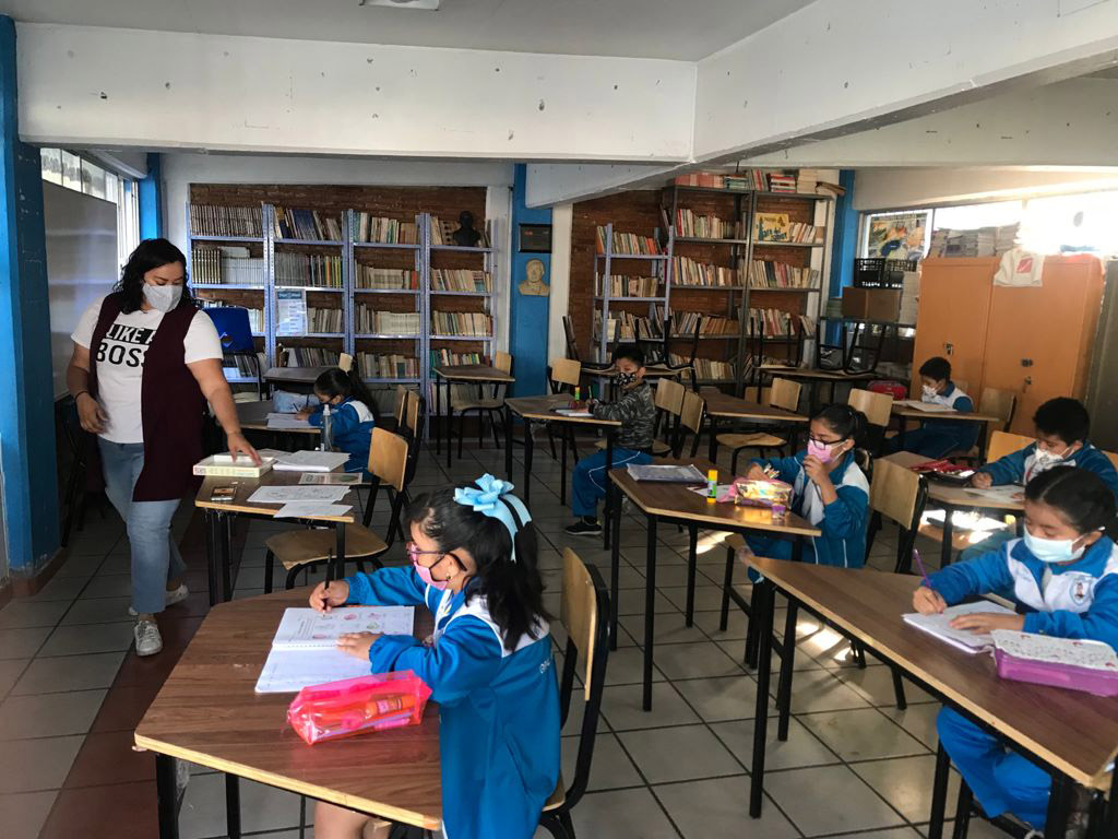 Seguirán clases en CDMX a pesar de contagios en primera semana de reapertura, clases presenciales