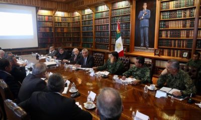 Reunión de funcionarios de aviación sobre la seguridad aérea en el Valle de México / Segob