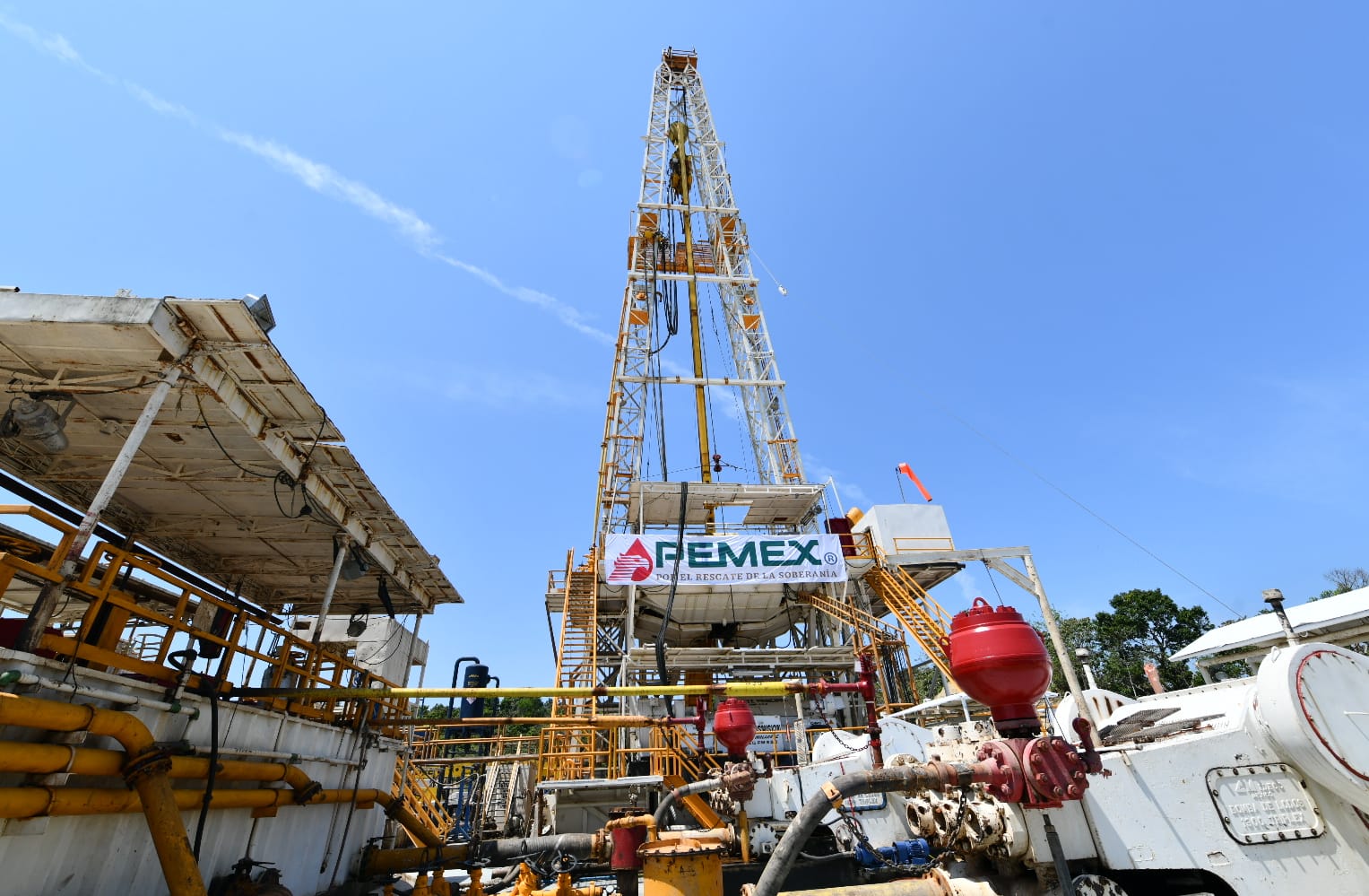 Con apoyo de Estados Unidos, Pemex hará un plan de reducción de emisiones contaminantes