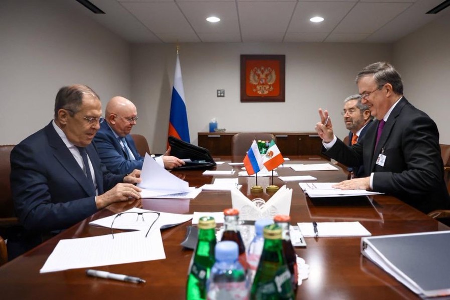 Ebrard entrega a Rusia propuesta de AMLO sobre paz en Ucrania