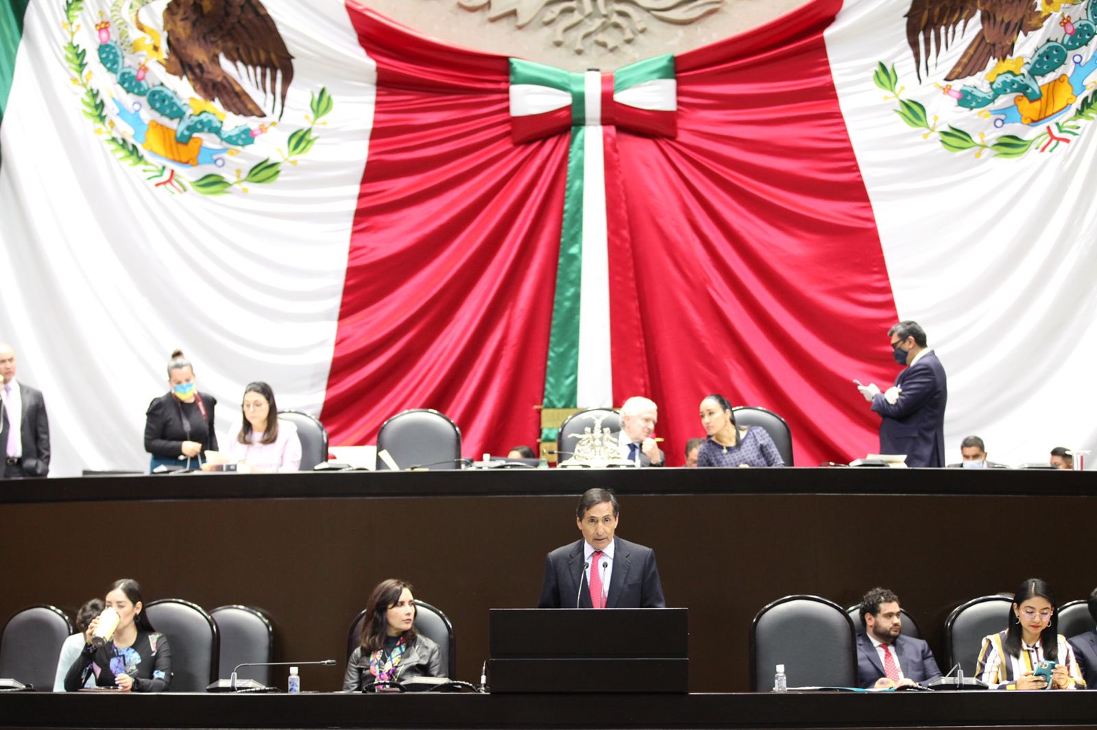 ‘No somos adivinos’: dice titular de Hacienda a diputados por estimaciones de crecimiento