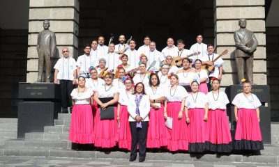 Al centro, Leticia Ramírez / @SEP_mx