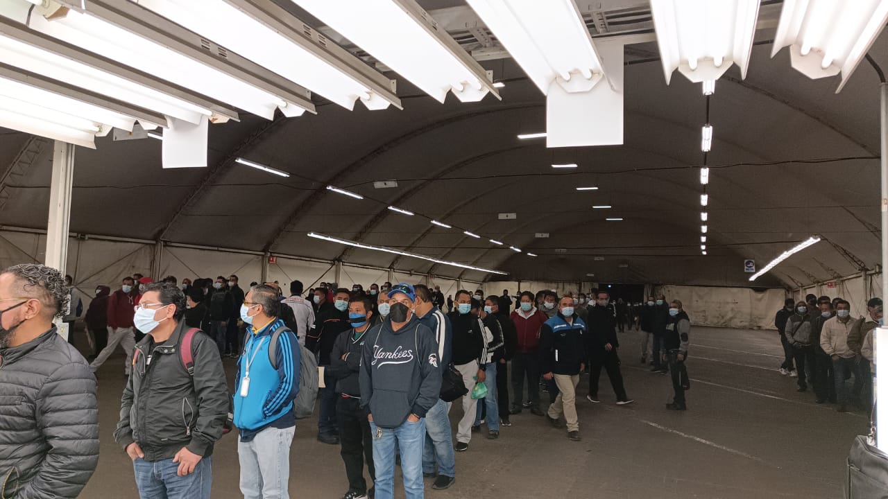 La tercera es la vencida: trabajadores de Volkswagen aceptaron aumento salarial de 9%