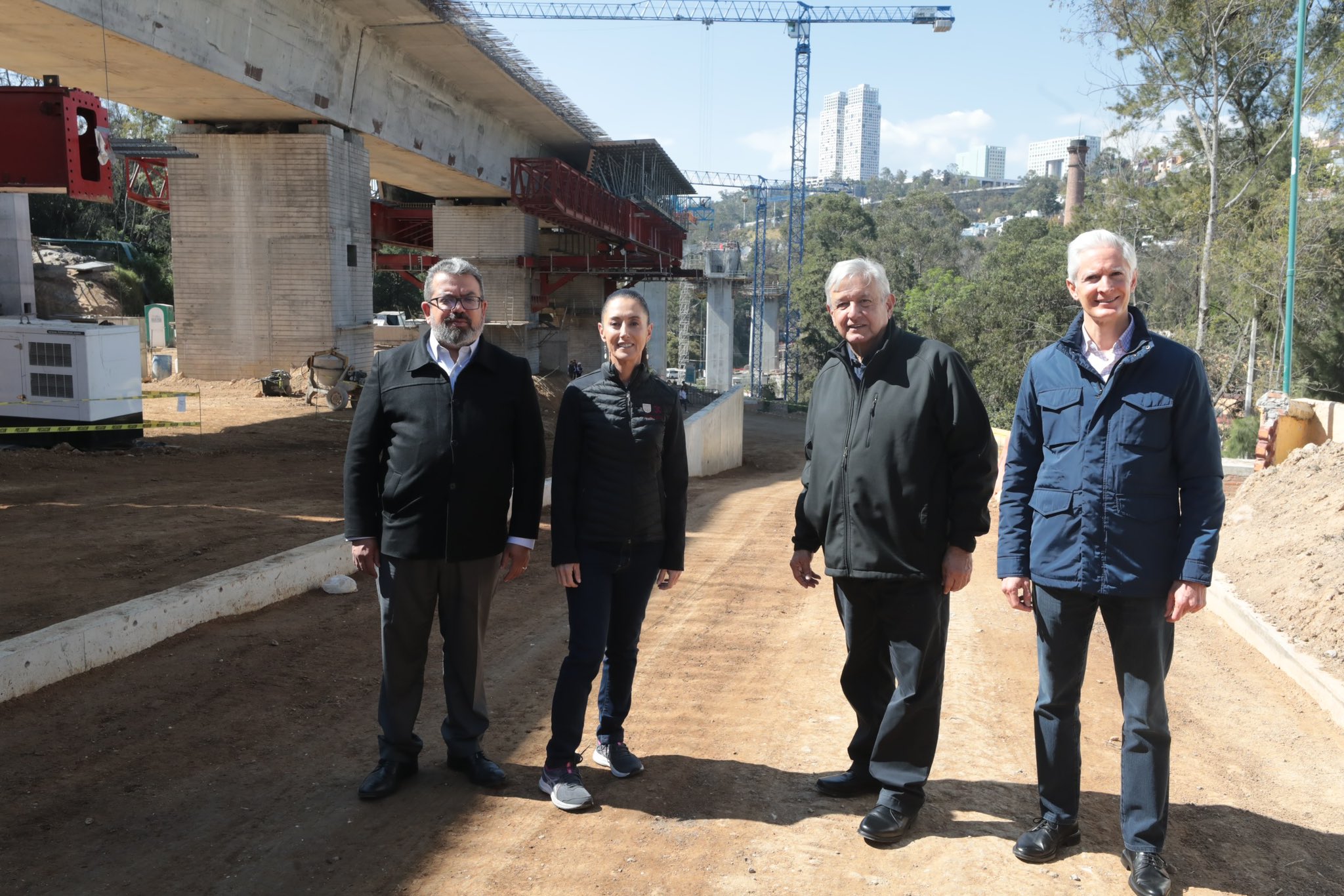 Tren México-Toluca se estrenará en diciembre de 2023, promete AMLO