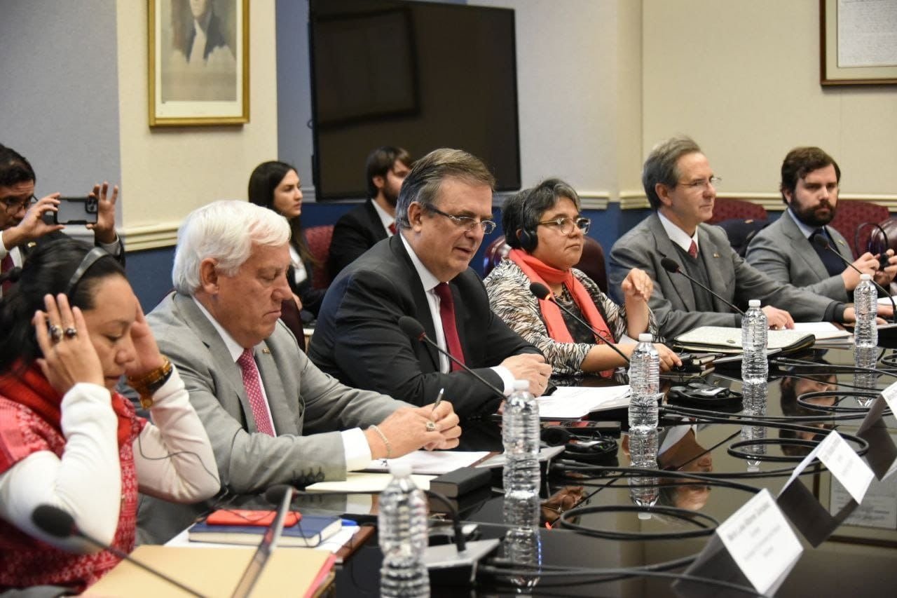 México y EU dialogan sobre caso del maíz transgénico; vislumbran solución en enero