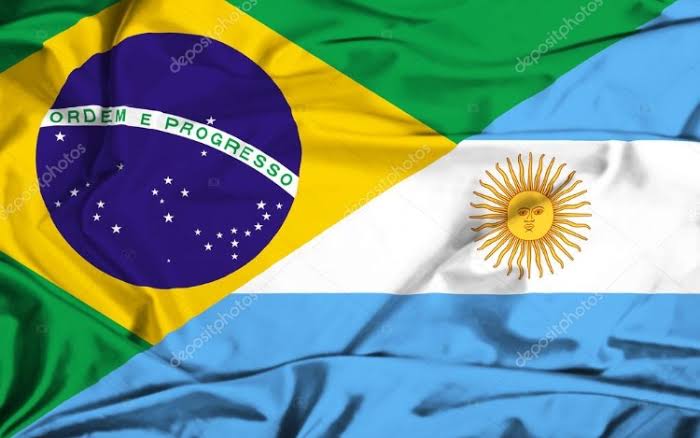 ¿Es viable una moneda común entre Brasil y Argentina? Esto dicen analistas