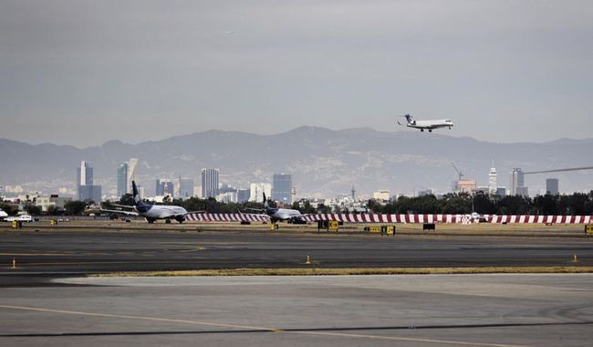 Llegada de turistas extranjeros a México superó en 2022 los niveles pepandemia