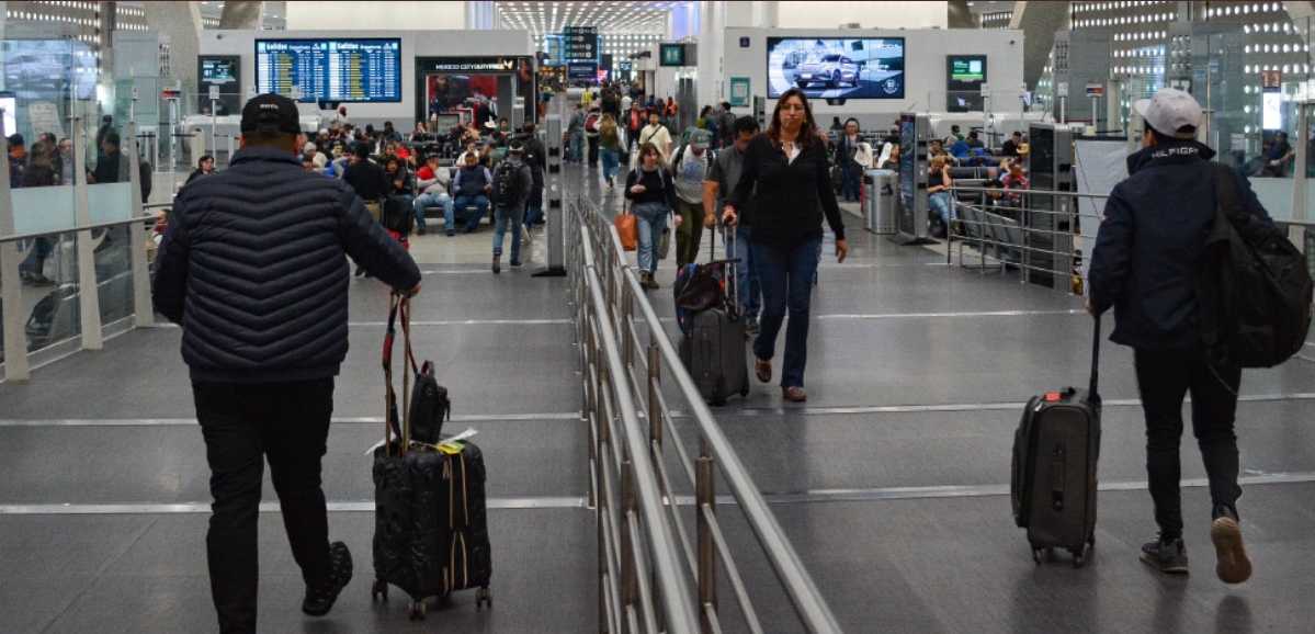 Boletos de avión serían más baratos si tarifas de aeropuertos disminuyen: Canaero