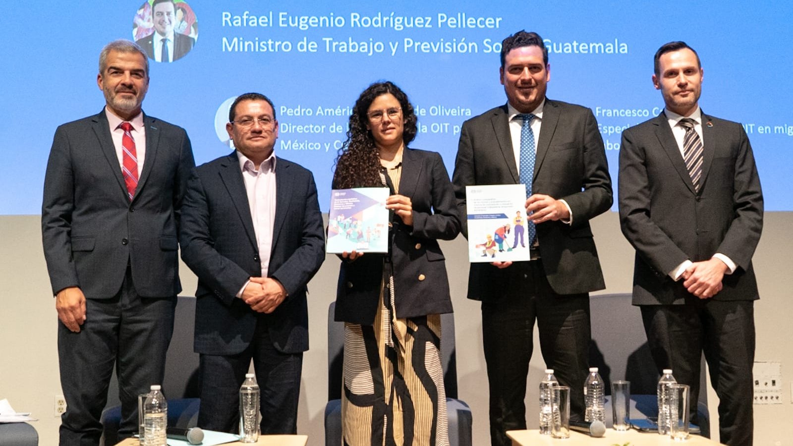 Dar empleo digno a migrantes recomienda la OIT a México y países latinoamericanos