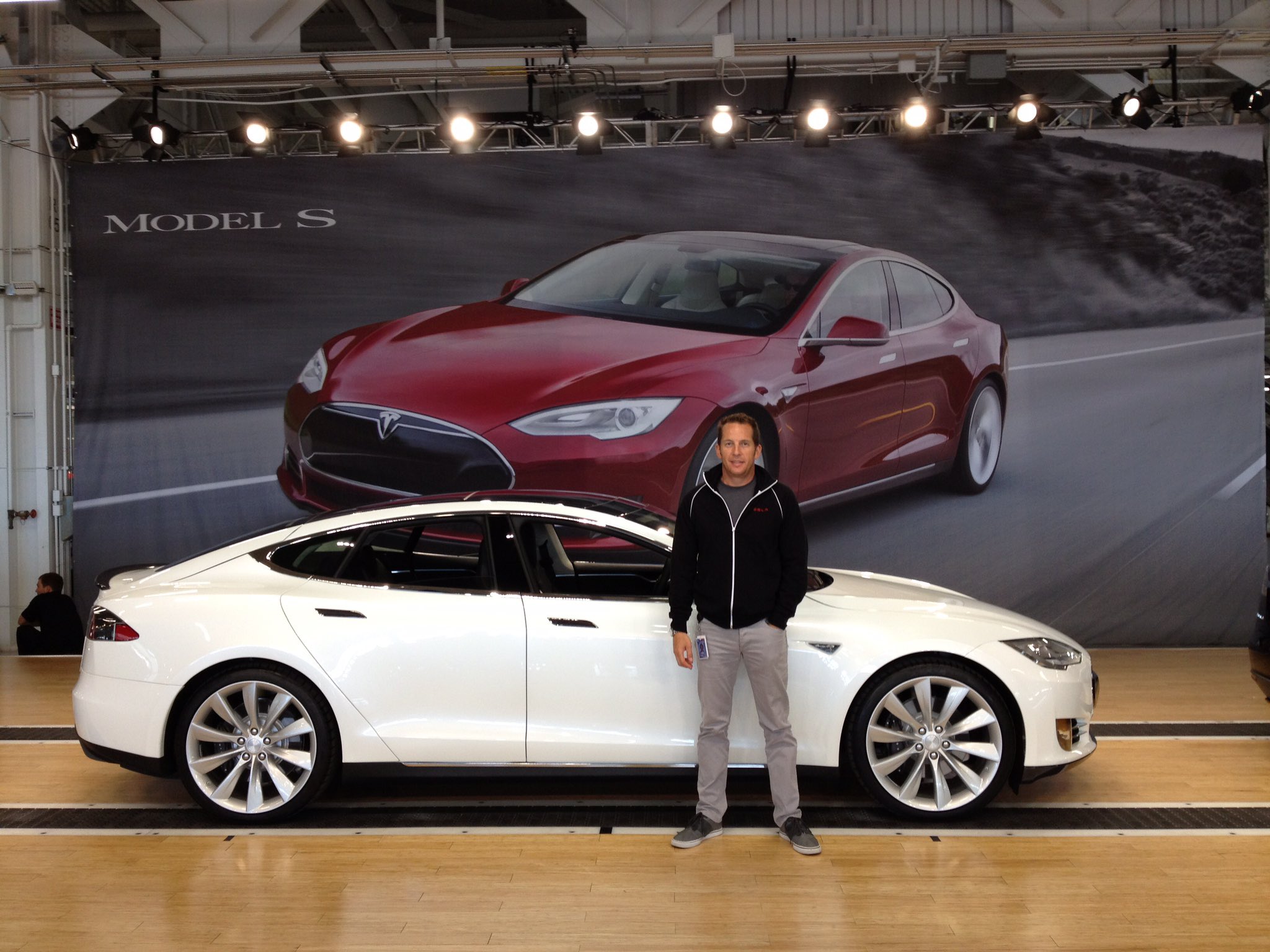 Javier Verdura, director de Diseño de Producto de Tesla, dará clases en Nuevo León