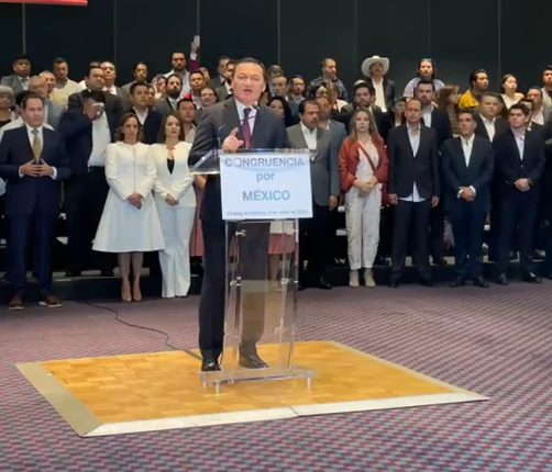 Miguel Ángel Osorio, Claudia Ruiz Massieu, Eruviel Ávila y Nuvia Mayorga renuncian al PRI