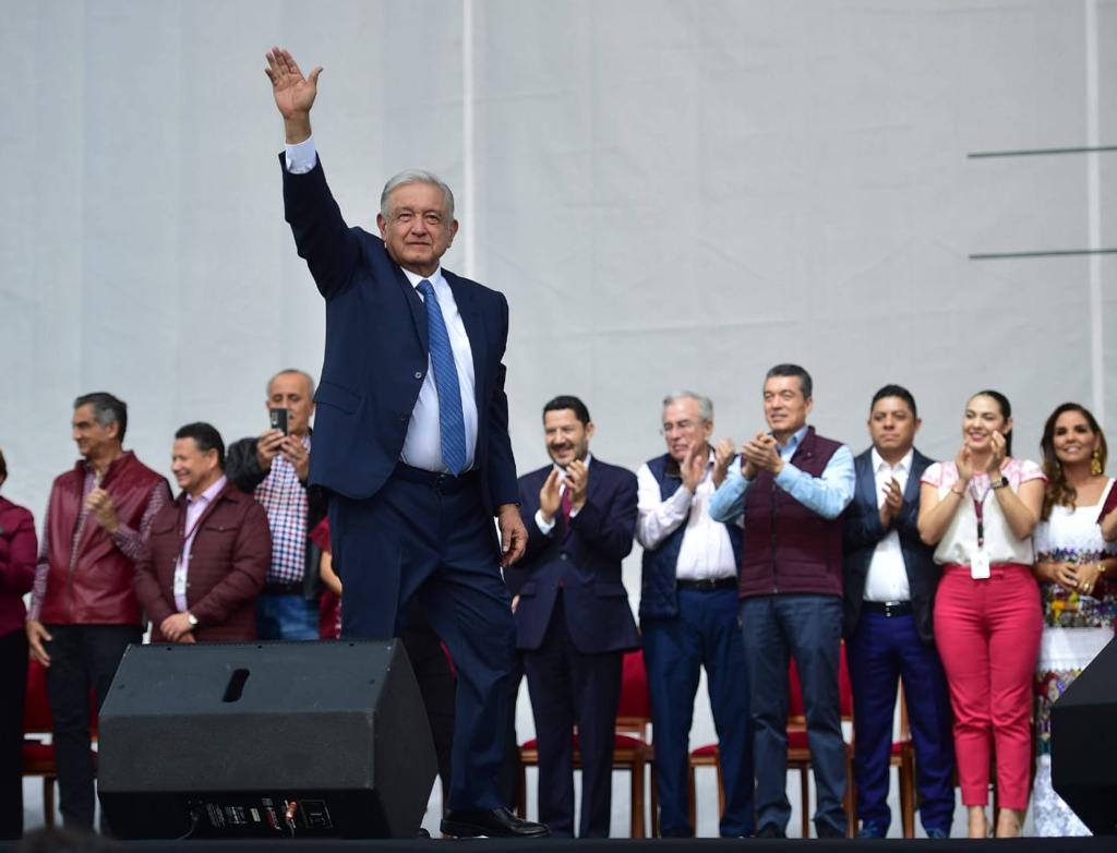 Celebro que el cilindro del gas LP de 20 kilos cueste alrededor de 400 pesos, “eso no se veía”: AMLO