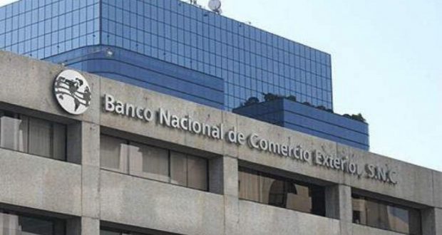formaliza acuerdo con banco de Guatemala